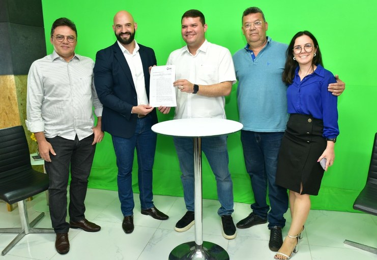 TV Câmara e EBC formalizam acordo para sinal aberto Câmara Municipal