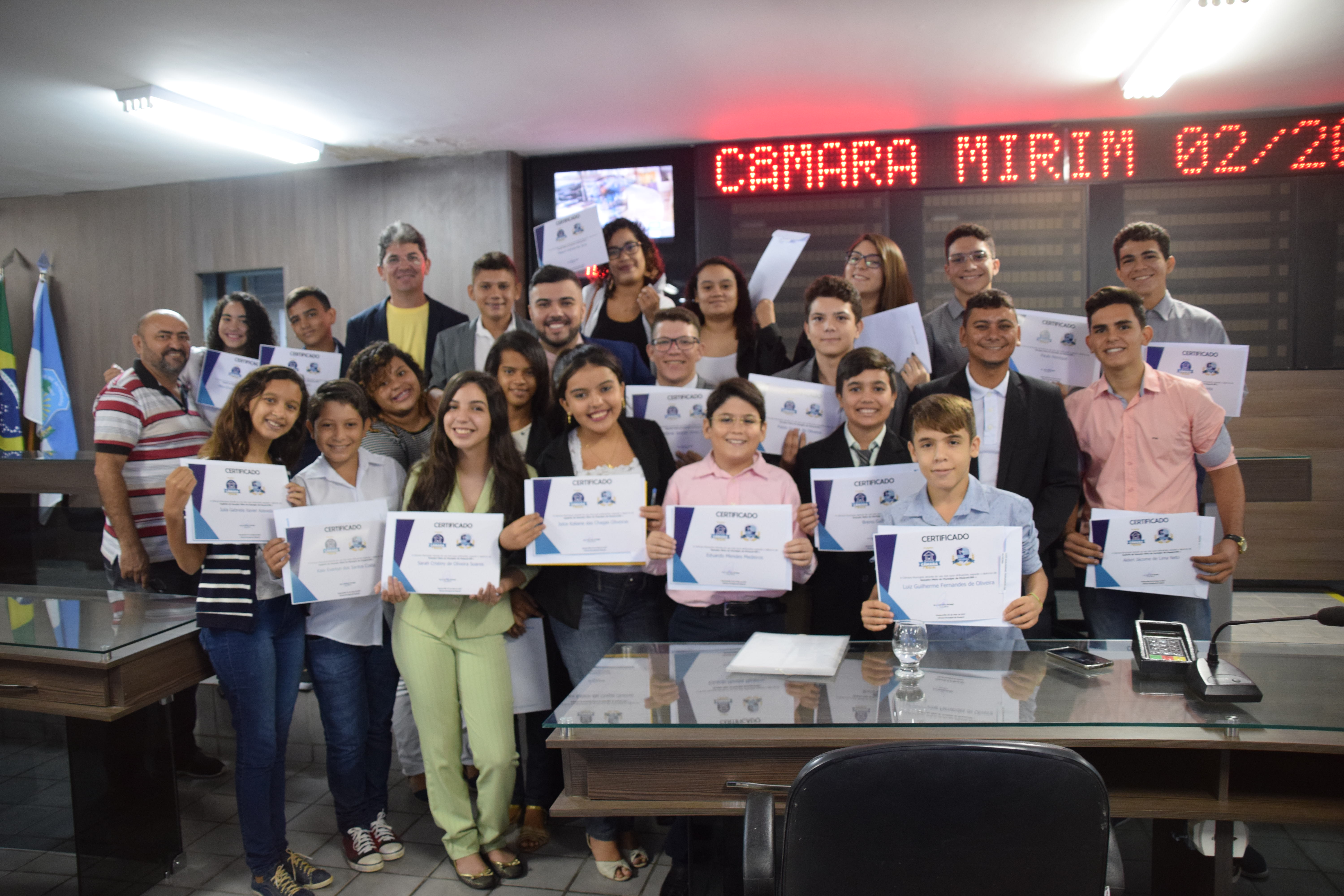 Vereadores Mirins apresentam Projetos de Lei durante primeira Sessão Ordinária