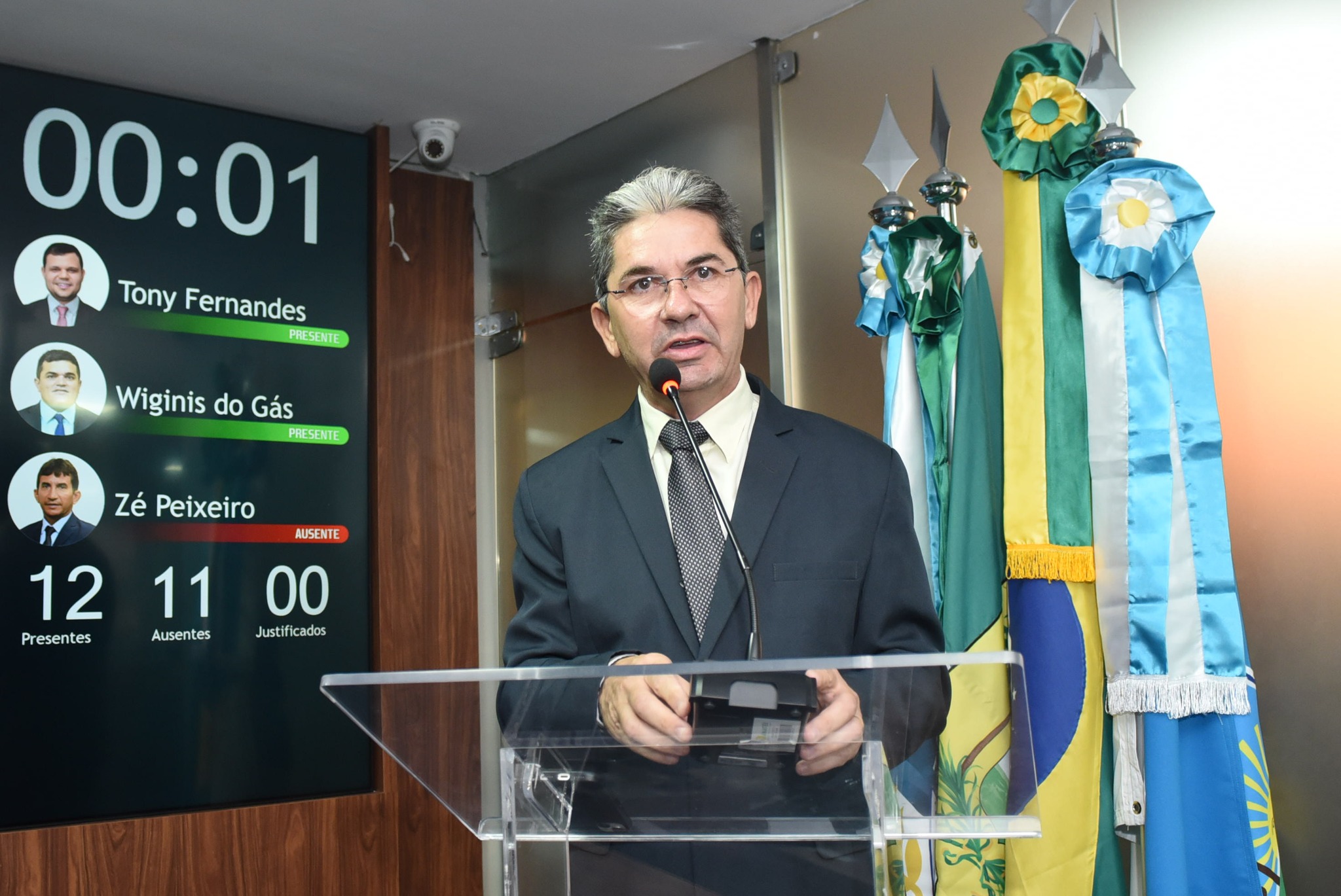 Ozaniel Mesquita pede atenção para segurança no Alto das Brisas