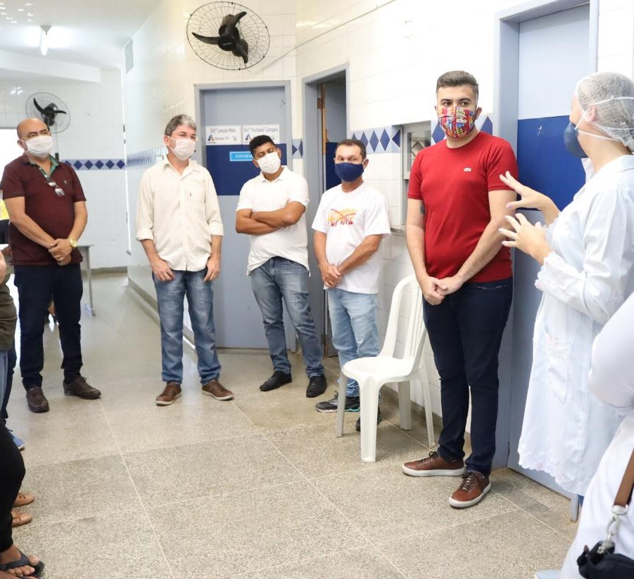 Vereadores denunciam obras paradas e descaso em UBS’s do Quixabeirinha e Pereiros